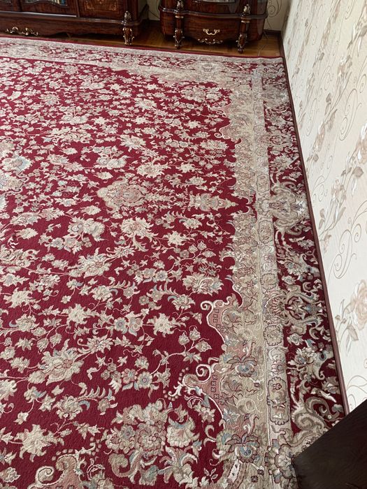 Продаётся ковёр 5х4