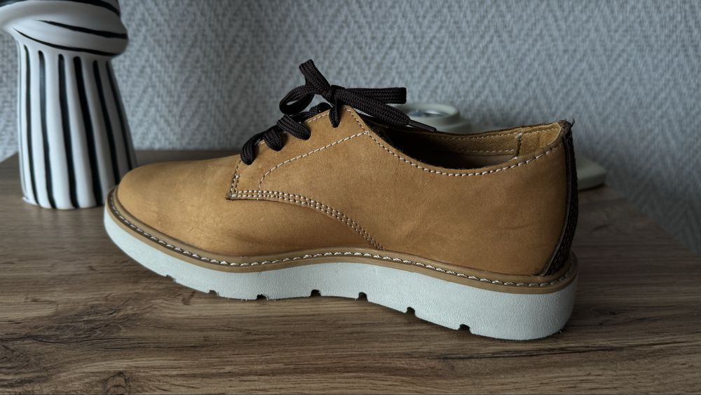 Дамски обувки Timberland номер 37.5