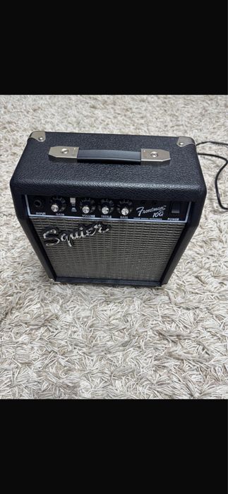 Vand set chitara electrica si amplificator Squier stratocaster