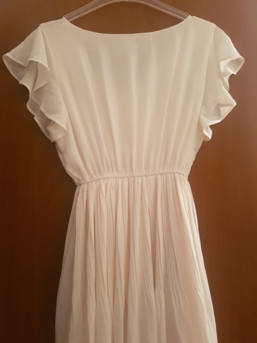 Rochie eleganta crem marimea S