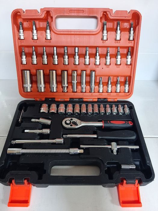 Набор инструментов 82 премета.