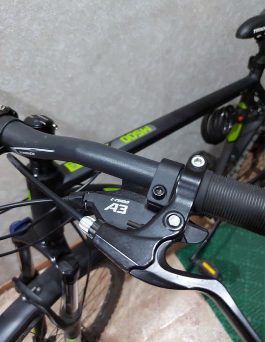 Продам велосипед TRINX M500