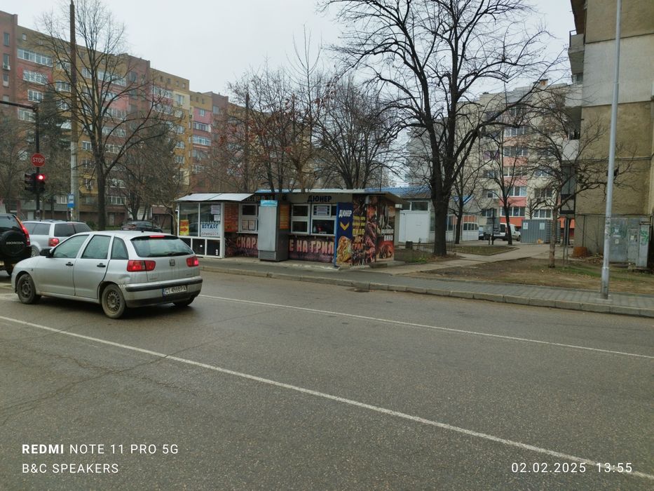 Продава се Магазин в Казанлък - 20 кв.м за 510 €/кв.м - Снимка #1