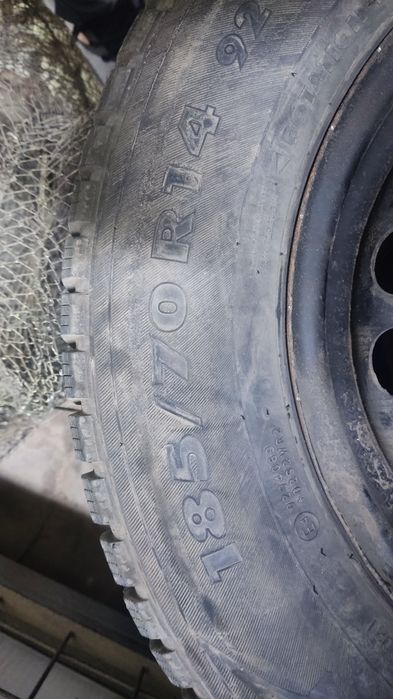 продам зимние колеса с дисками