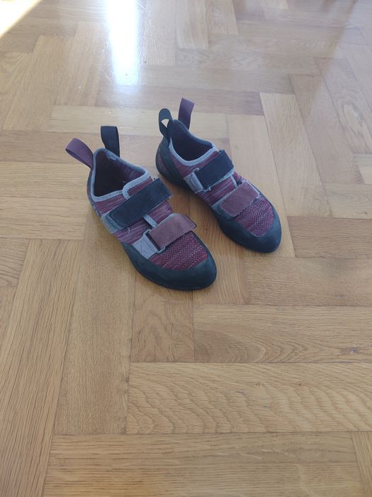 Обувки за катерене BLACK DIAMOND Women’s Momentum Rock Climbing Shoes