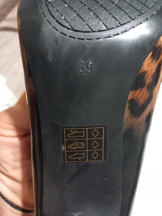 Дамски обувки Besteele