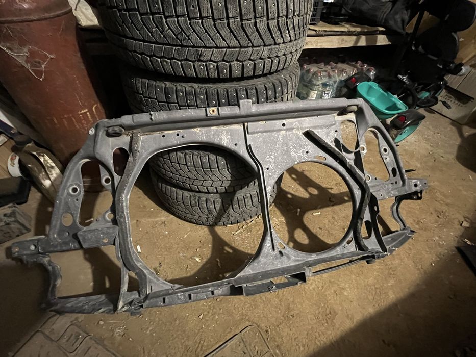 Продам телевизор пассат б 5 +