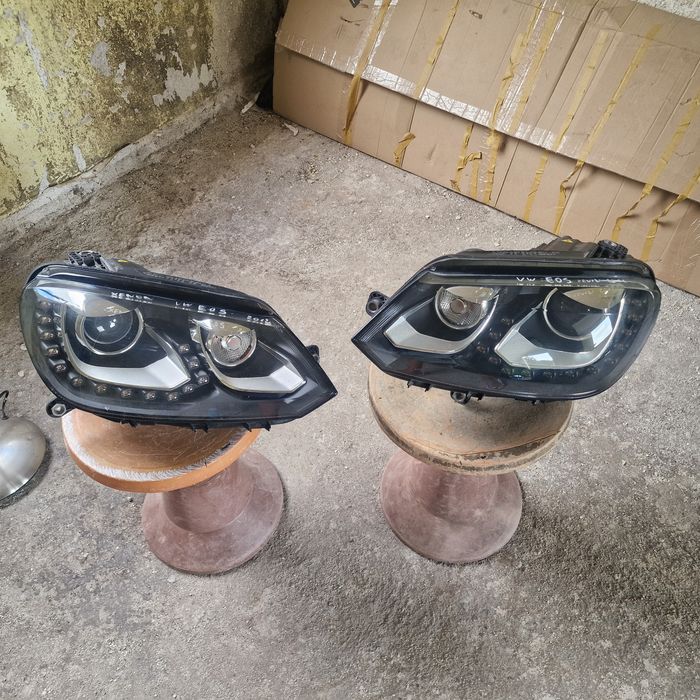 VW EOS  bi xenon 2017 ляв и десен фар