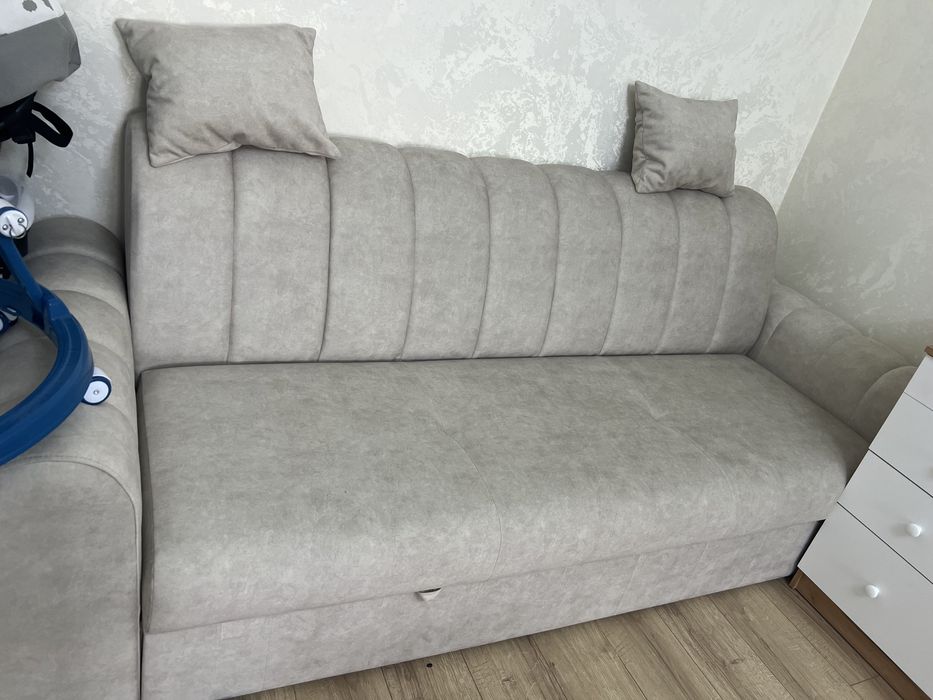 Продам диван новый