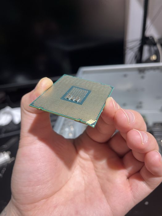 XEON 2620v4 зеон 2011-3 2 штуки