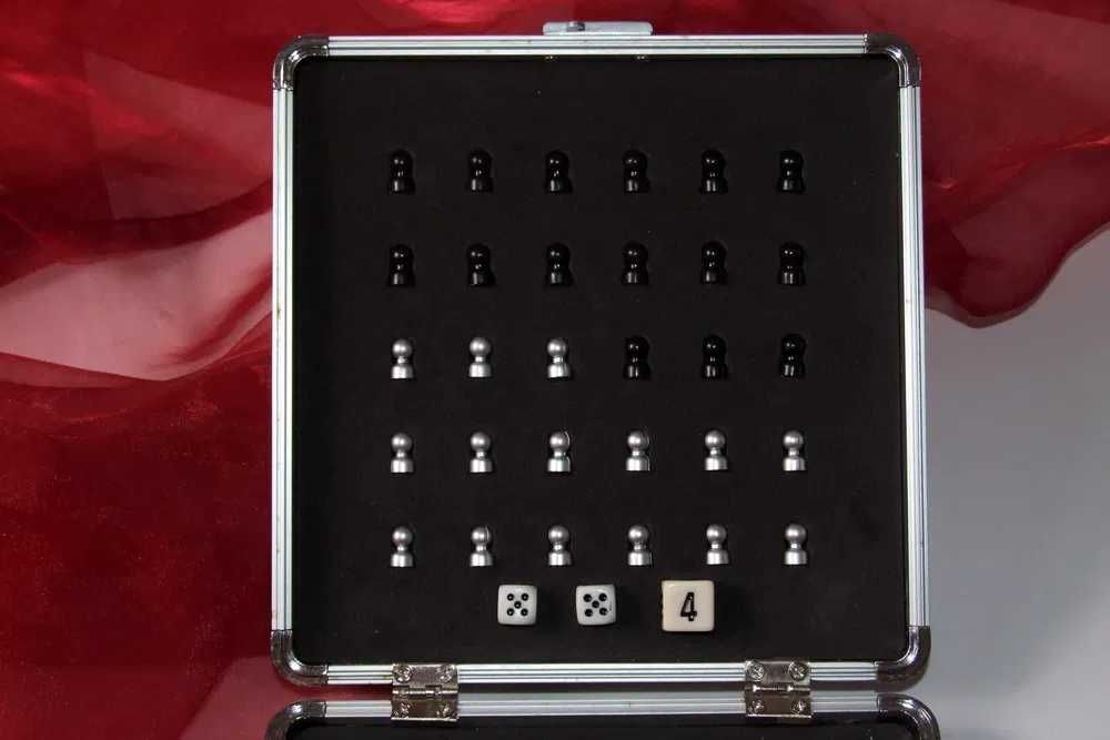 Set 3 Jocuri Magnetice BROOKSTONE: Sah, Table, Dame - ideal calatorii