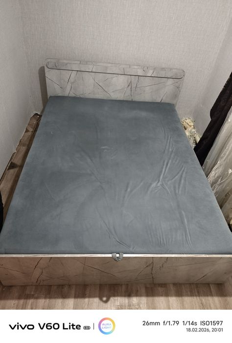 Продам кровать б/у