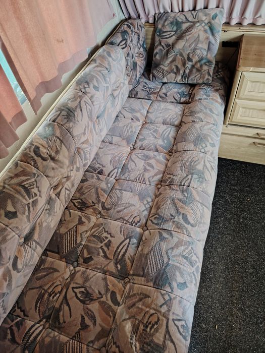 Saltele pentru rulota