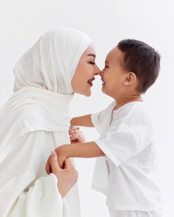 Qizlar vahshiyona kamming porno