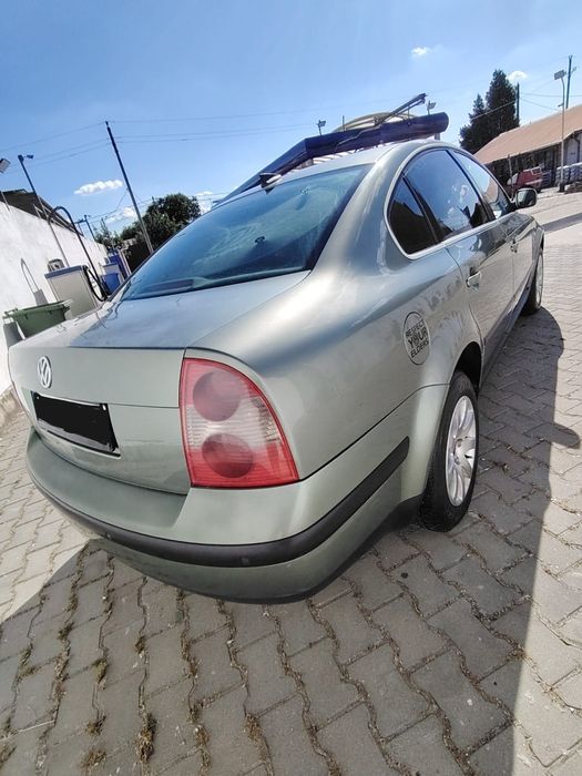 VOLKSWAGEN Passat 2003 — imagine 2