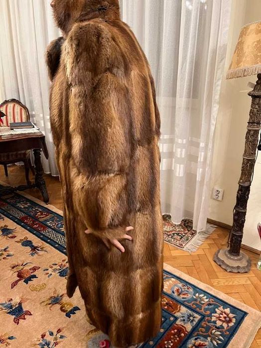 Haina de blana bizam