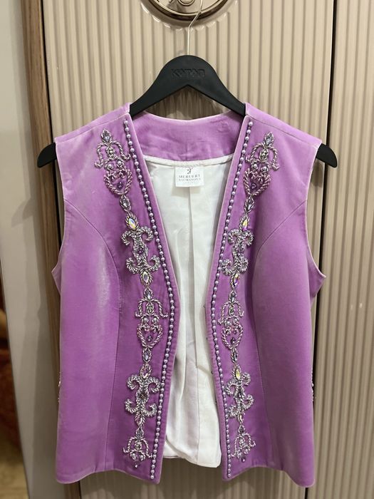 Кәжекей сатамын Meruert Balmanova