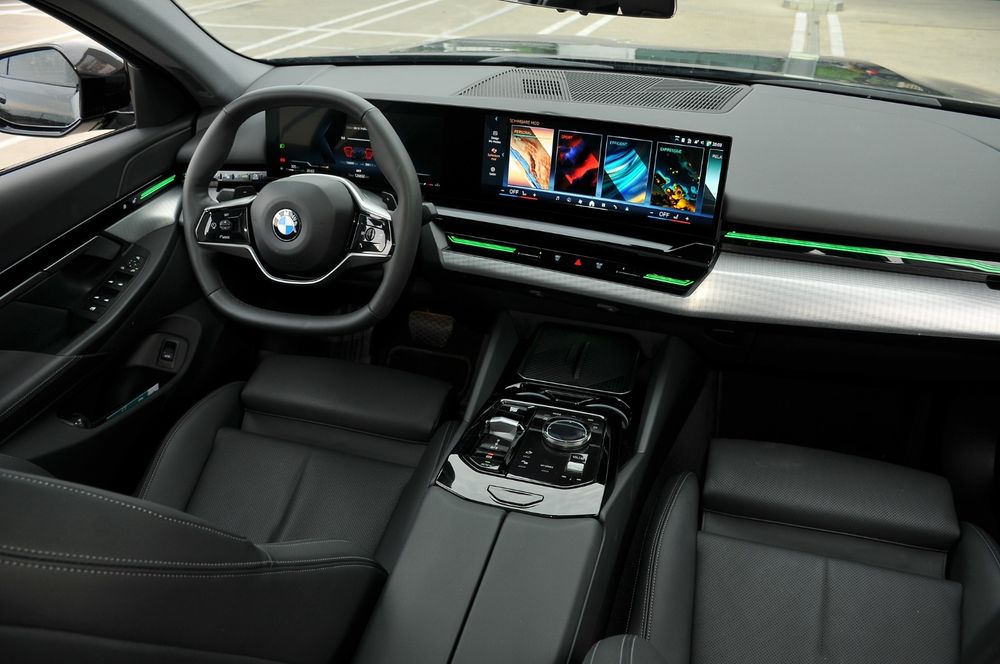 Bmw seria 5 g60 520i 2024 benzina hybrid 210cp