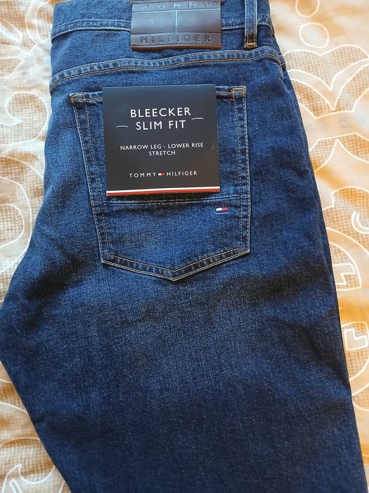 Продавам нови дънки Tommy Hilfiger размер 33/32
