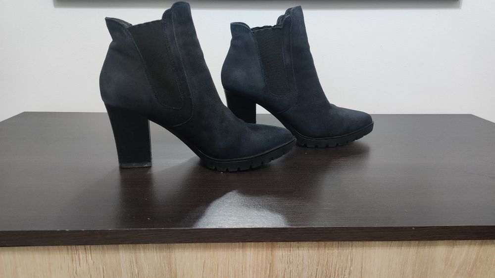 Ботильоны 36 размер Замша
