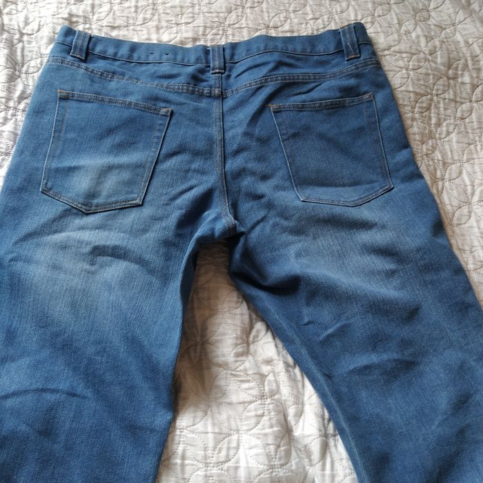 Мъжки тънки дънки 38