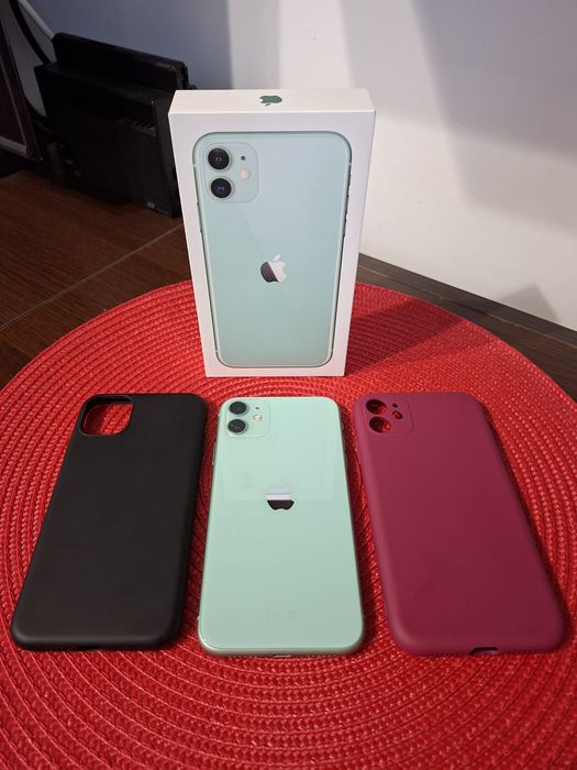 Iphone 11 , 64 gb liber retea,baterie noua