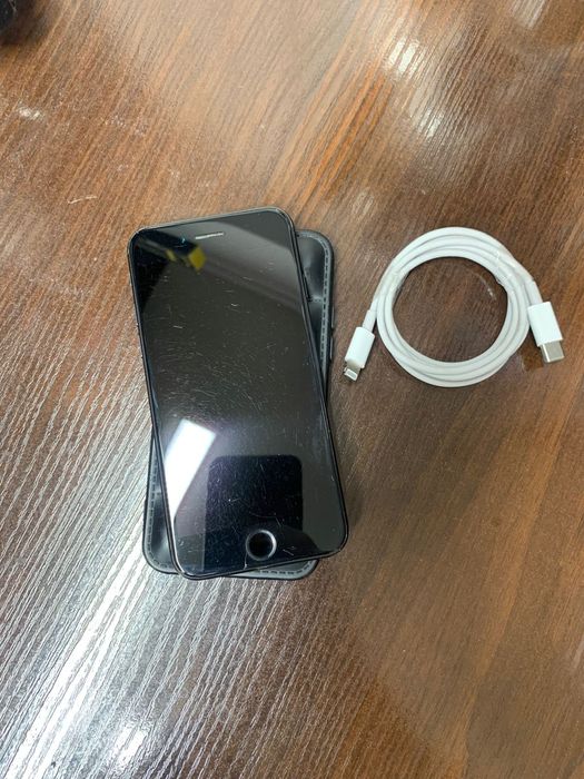 Айфон 7 в отличном состоянии