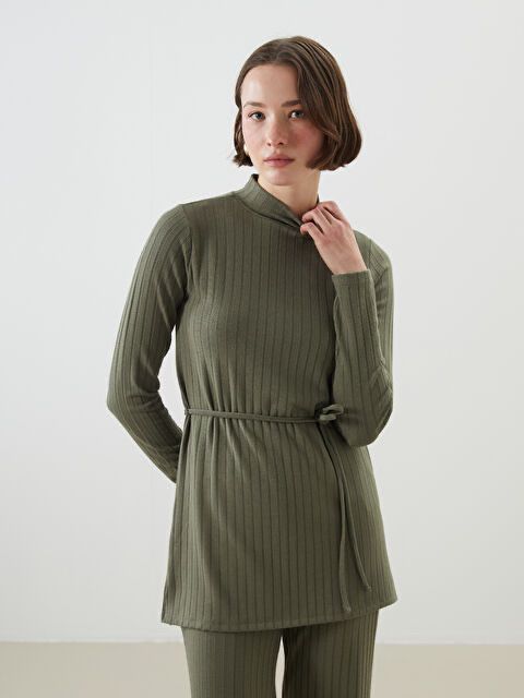 Дамски комплект нов, размер С