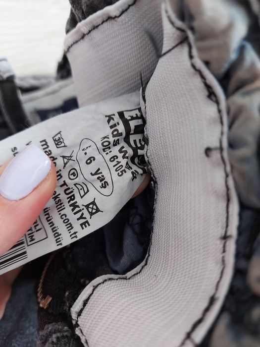 Детски дънки за момиче