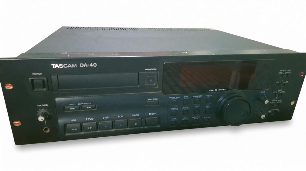 DAT recorder Tascam DA-40
