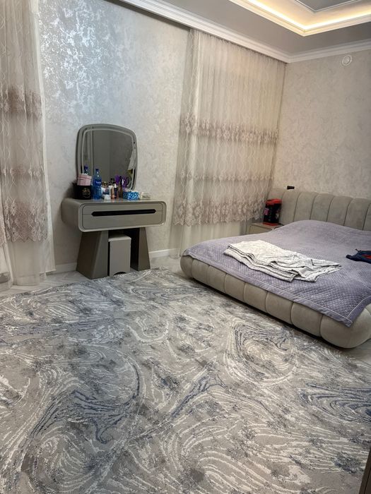 Hovli sotiladi uy ozimniki evro dom