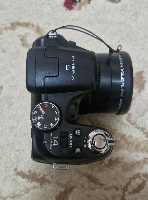 Сфравой фотоапарат  FinePix orginal