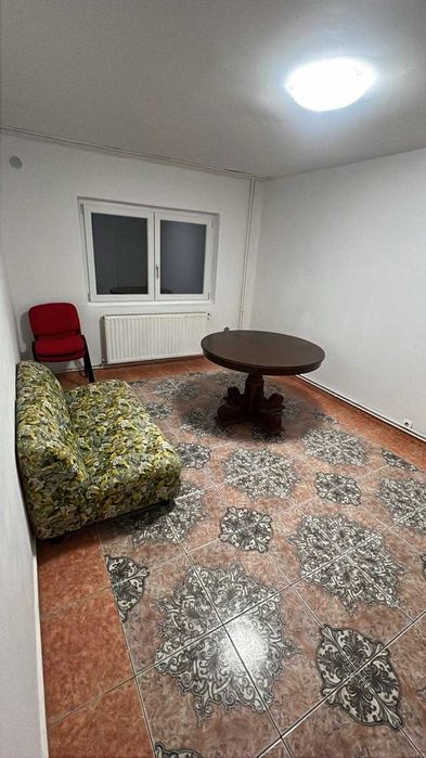 Vand apartament 4 camere