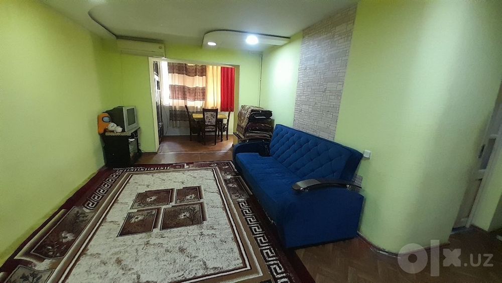 Qizlarga kvartira metro yonidan