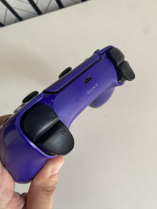 Продам Dualsense PS5