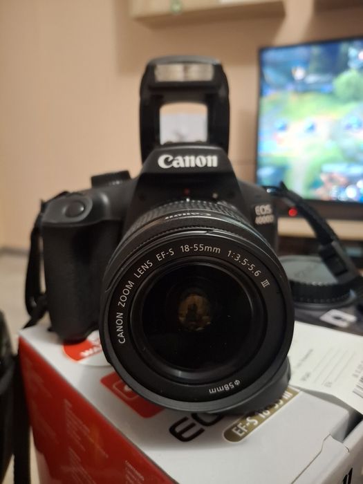 Canon EOS 4000 D