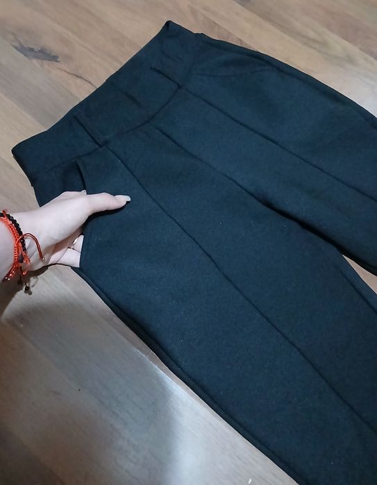 Pantaloni trapezi de Damă