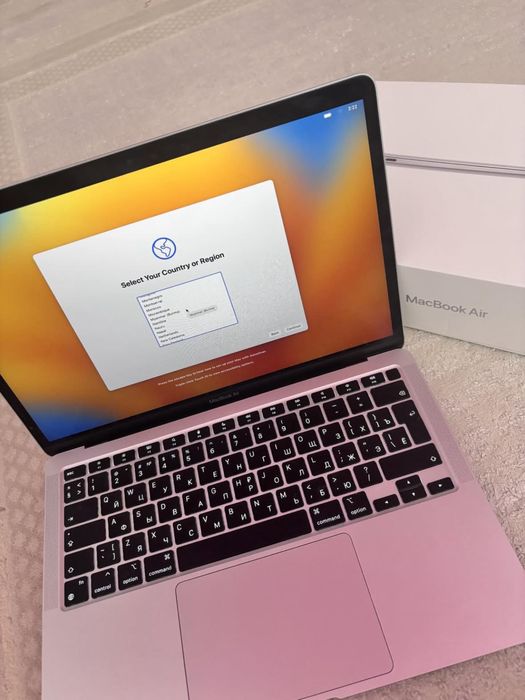 Macbook Air M1.
