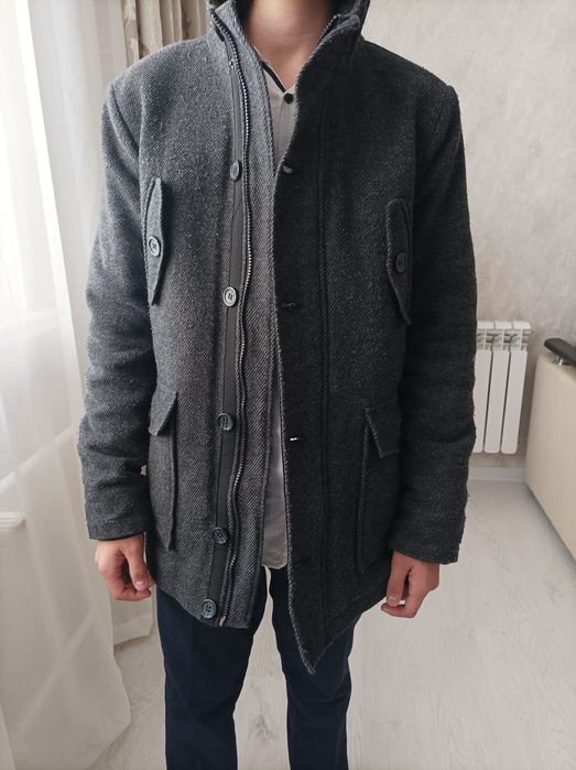 Продам пальто демисезонное подростковое