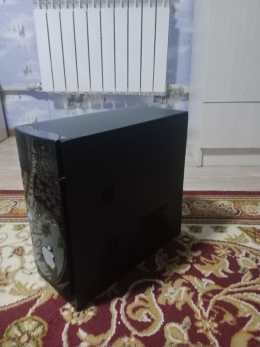 Системный блок HP (Hewlett-Packard)