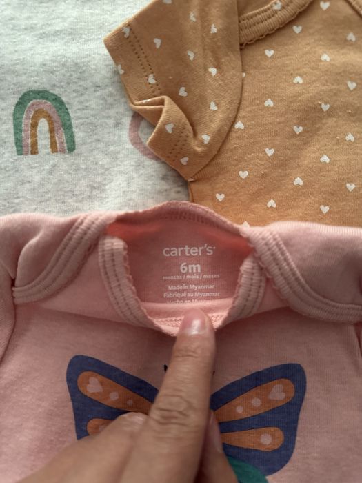 Боди Carters 6m на девочку