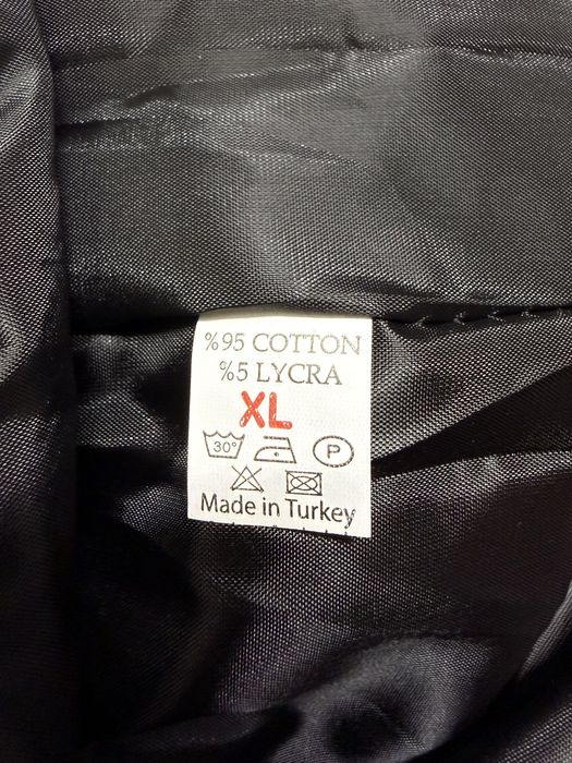 Vesta matlasata dama cu strasuri , marimea XL