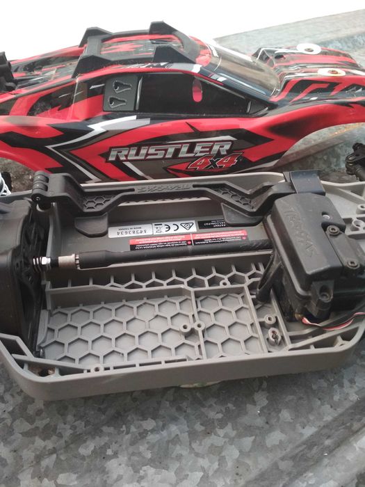 Traxxas Rustler 4x4