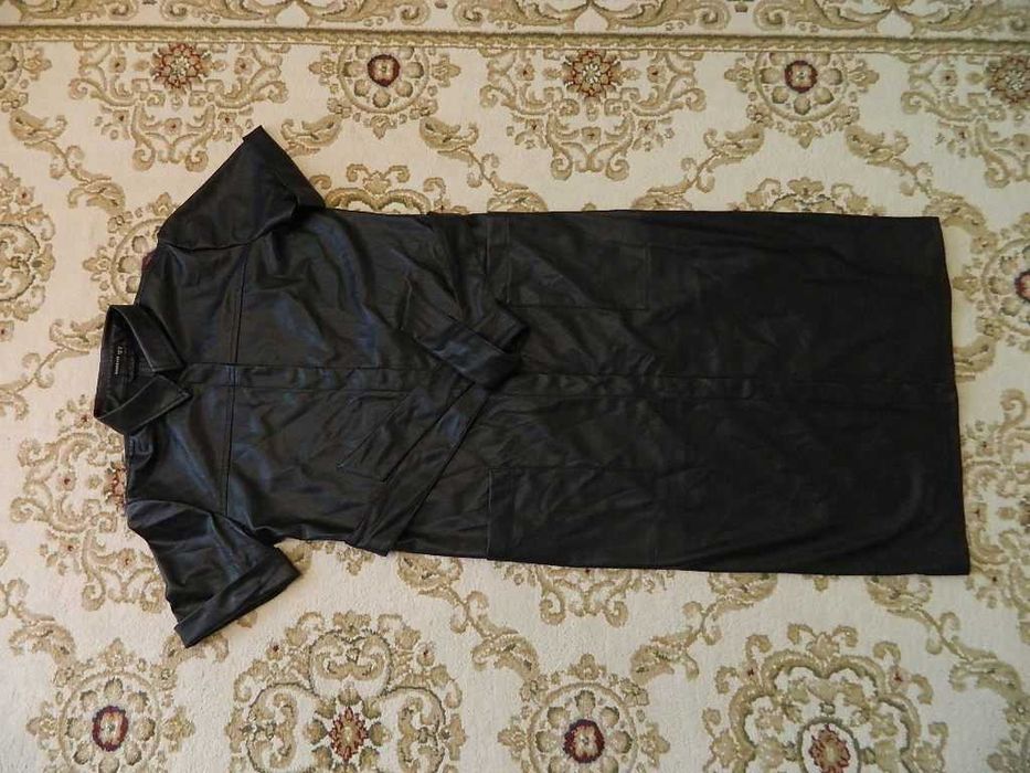Rochie din piele Reserved  marimea 40-L