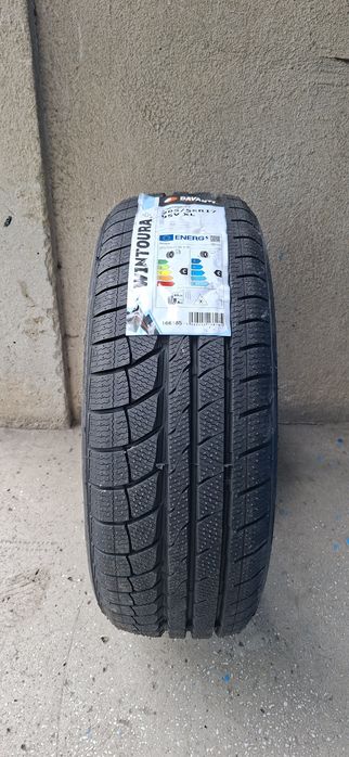Vând cauciucuri R17 de buget
