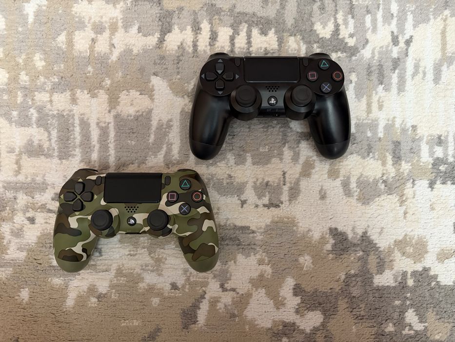 Продам PlayStation 4 (1TB)