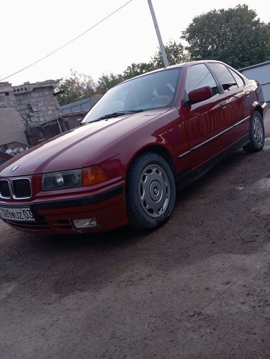 Продам BMW е36 в отличном состоянии