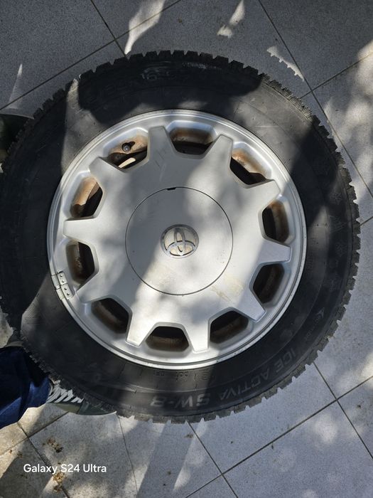 Зимние шины  с дисками R16