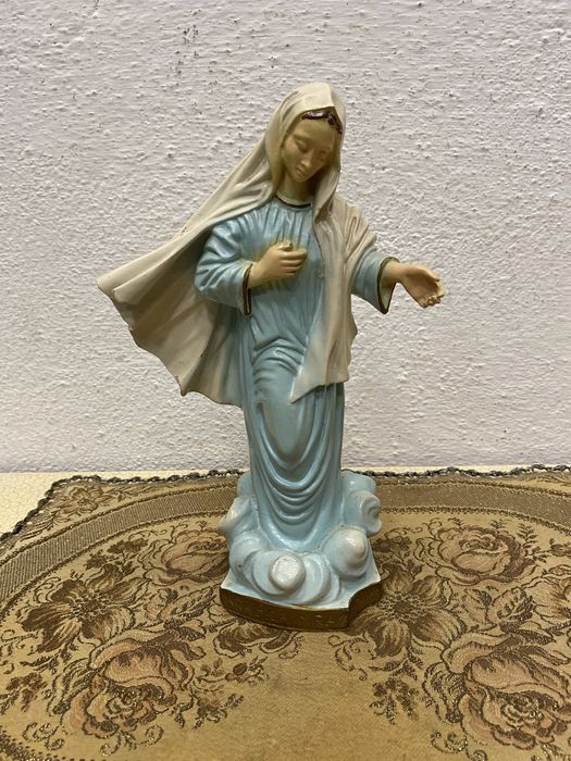 Френска порцеланова фигура дева мария