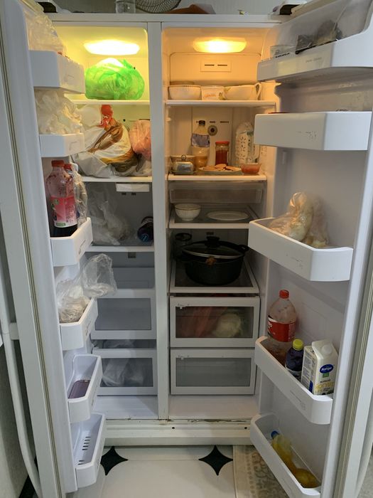 Продам холодильник в очень хорошем состояни